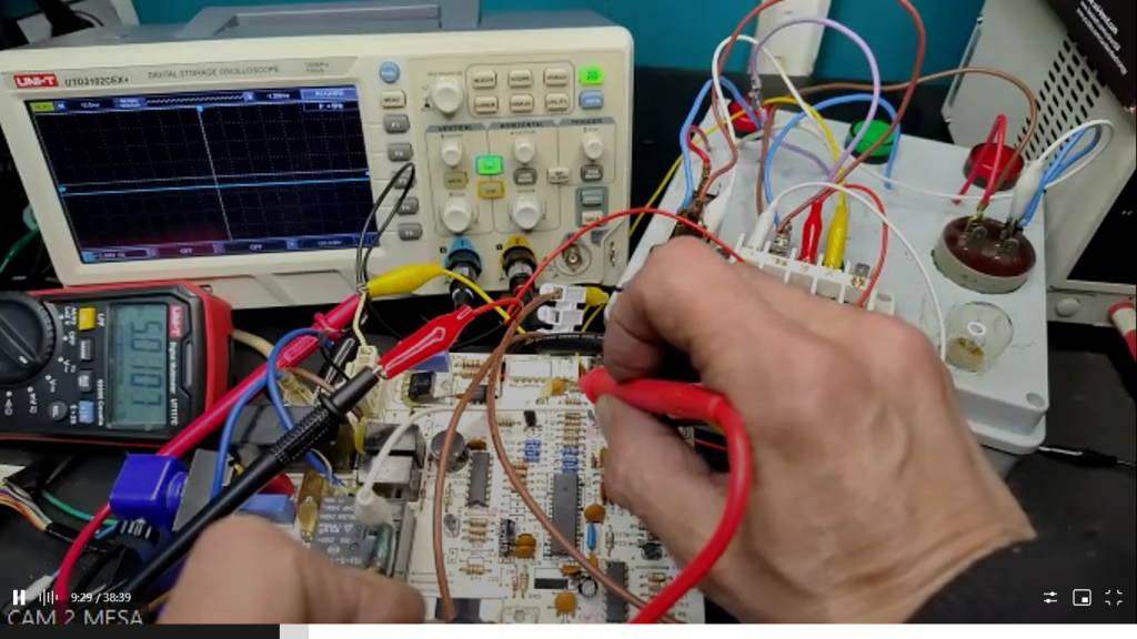 Aprendé a diagnosticar sensores de aire acondicionado como un profesional. Guía técnica para medir resistencia y temperatura en Universo Clima Cursos